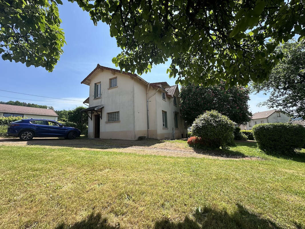 Maison à CHAUFFAILLES