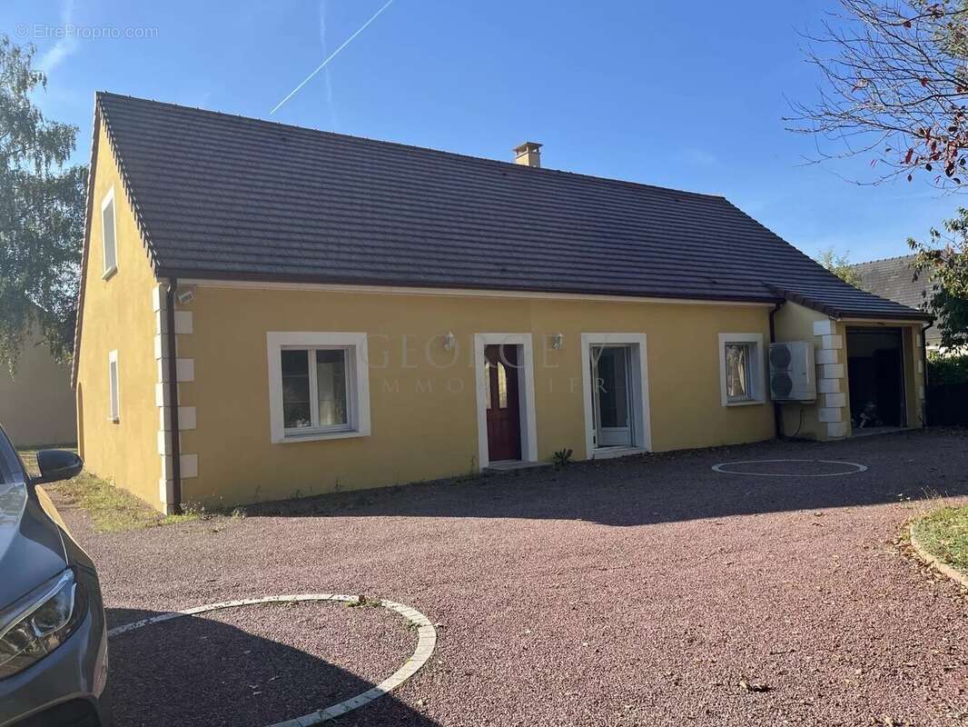 Maison à SAINT-OUEN