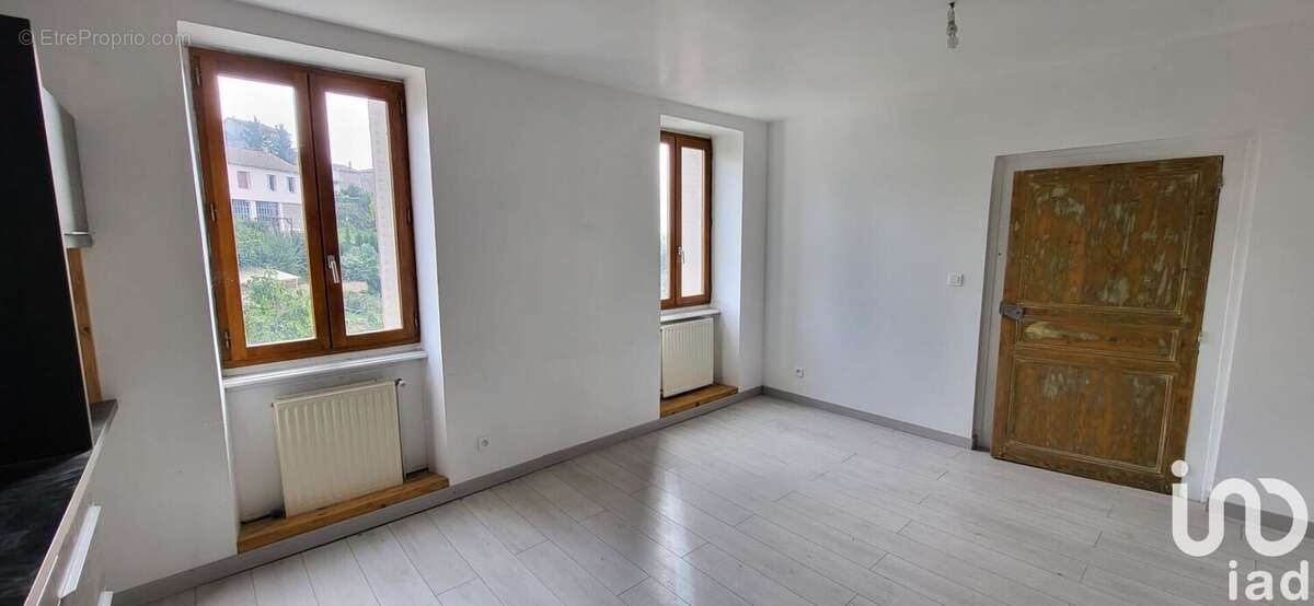 Photo 4 - Maison à ROZIER-EN-DONZY