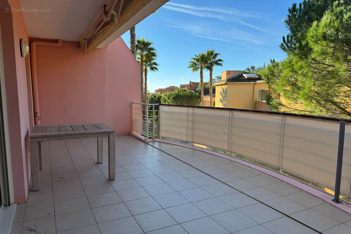 Appartement à THEOULE-SUR-MER