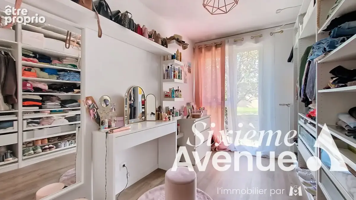 Appartement très récent Venissieux 4 pièce(s) 83 m2 - photo 12
