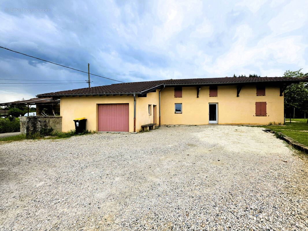 Maison à VANDEINS
