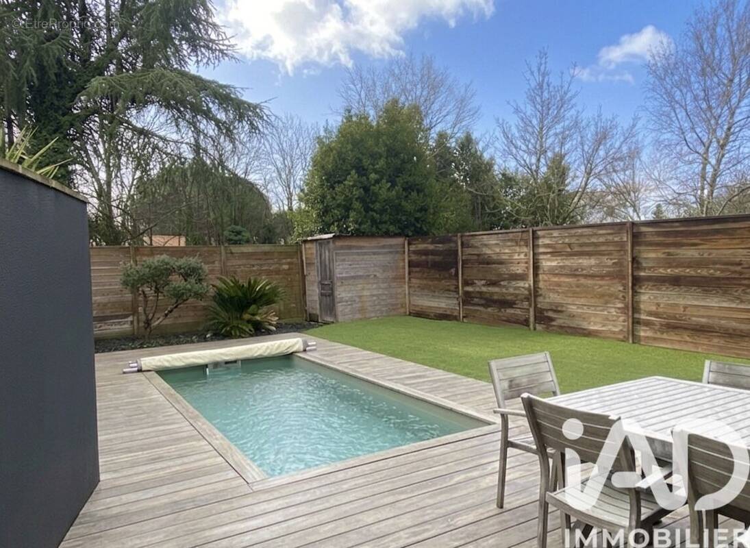 Photo 1 - Maison à MERIGNAC