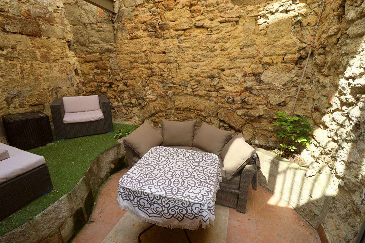 Maison Barbentane 7 pièce(s) 163 m2 - photo 9