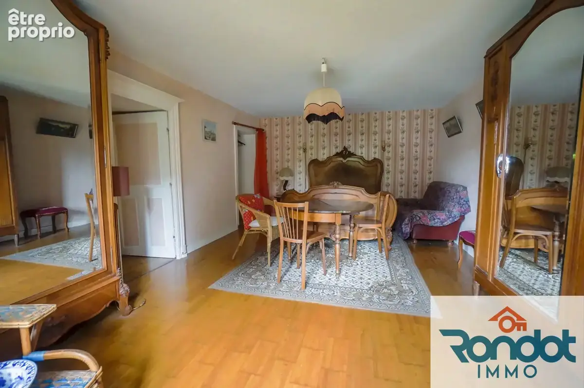 Maison 7 pieces / 5 chambres / environ 193 m2 / parcelle 1033 m2 - photo 8