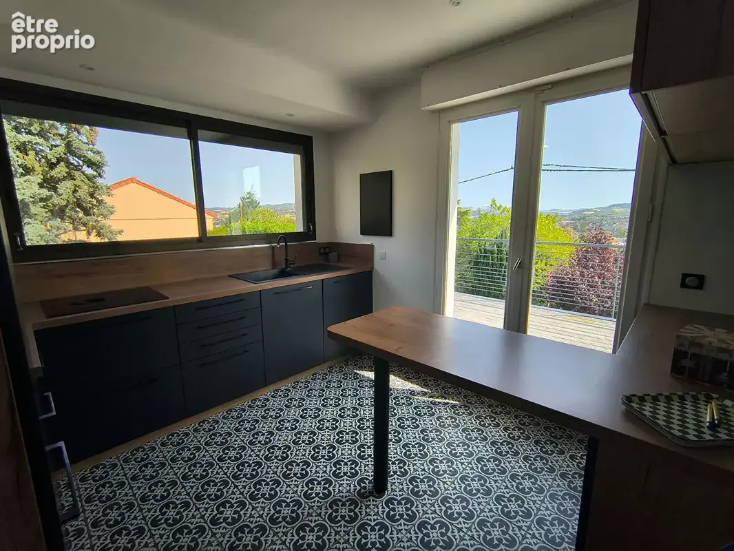 Maison Cournon D Auvergne 7 pièce(s) 165 m2 - photo 3