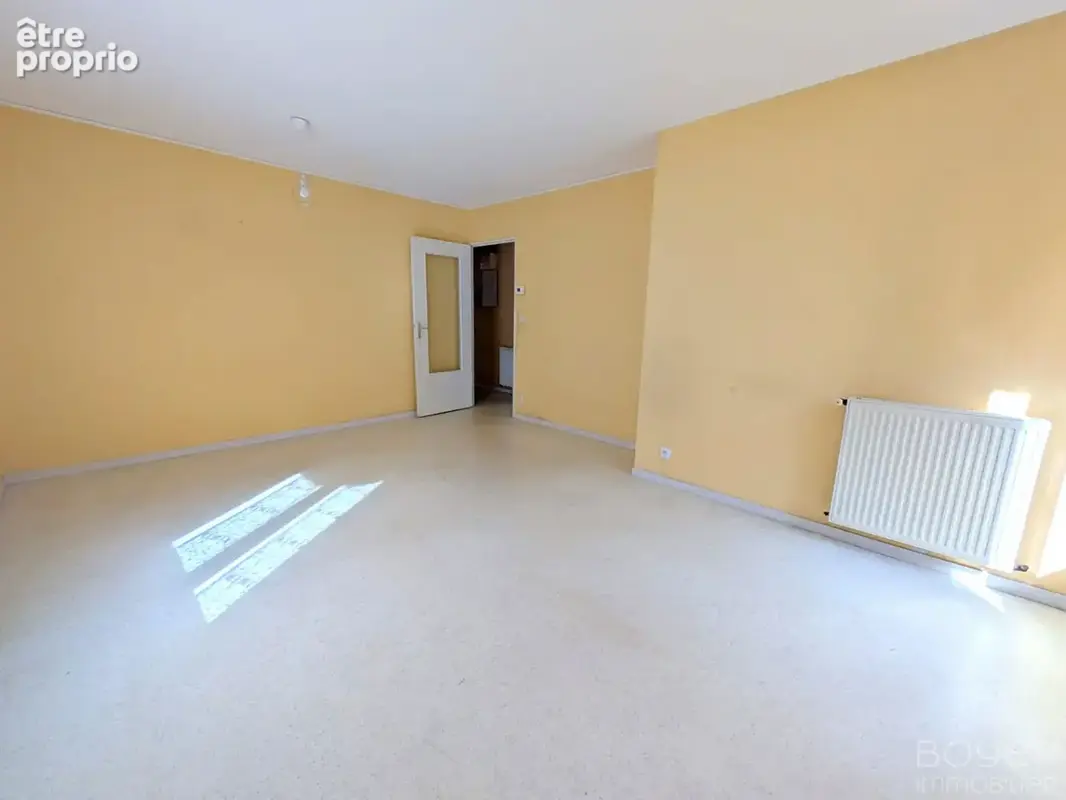 VITRE - Appartement T3 terrasse et garage - photo 6