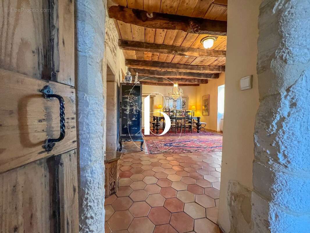 Maison à GOUDARGUES