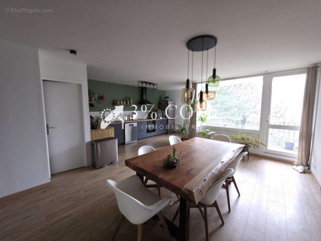 Appartement à LA MADELEINE