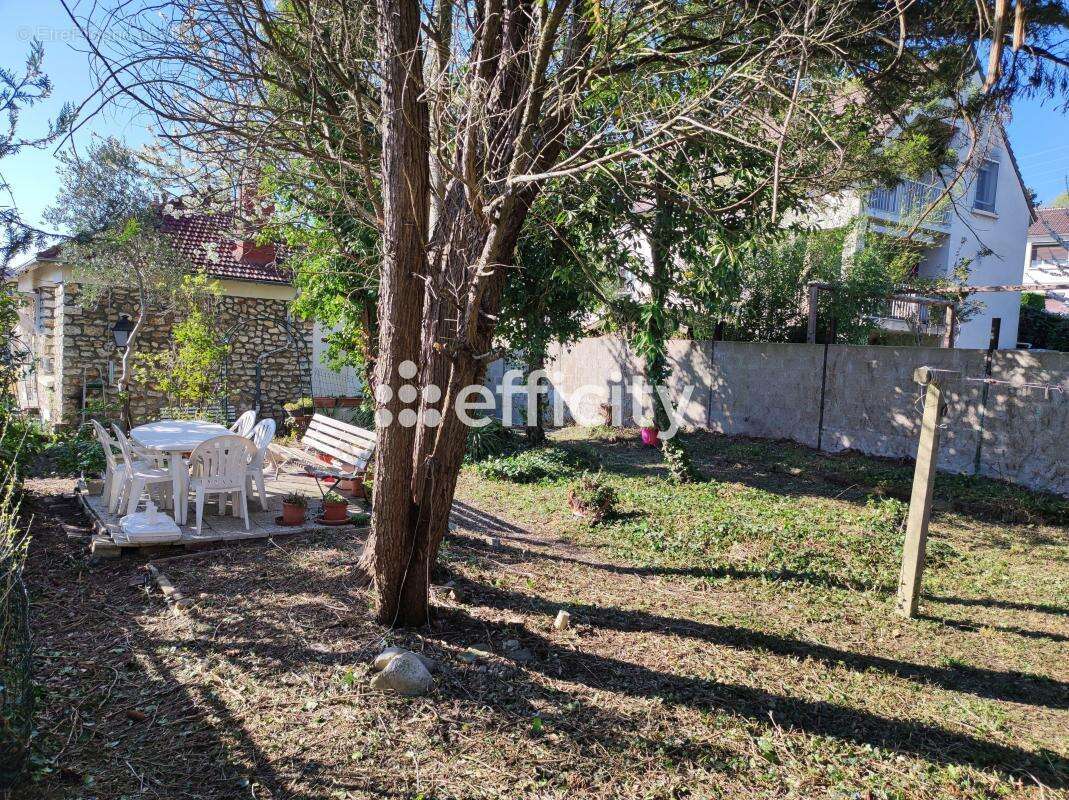 Maison à DEUIL-LA-BARRE