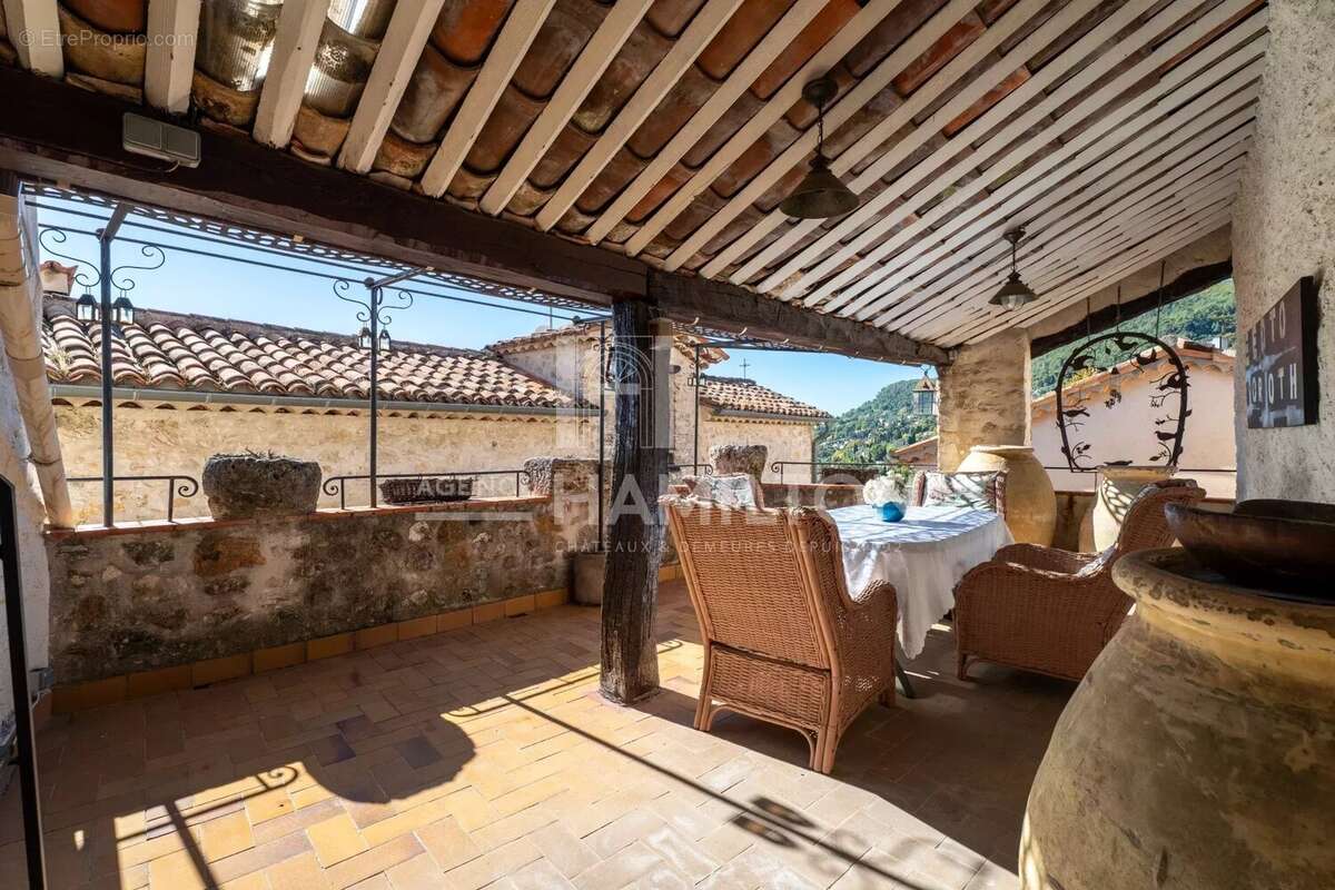 Appartement à GRASSE