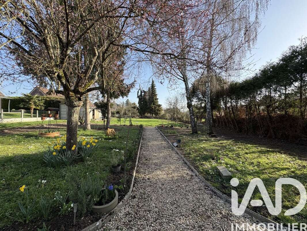 Maison 65 m² à Villenauxe-La-Grande  - photo 9