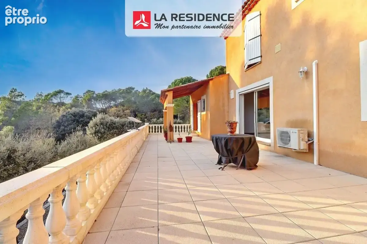 Maison 236 m² à Lorgues  - photo 2