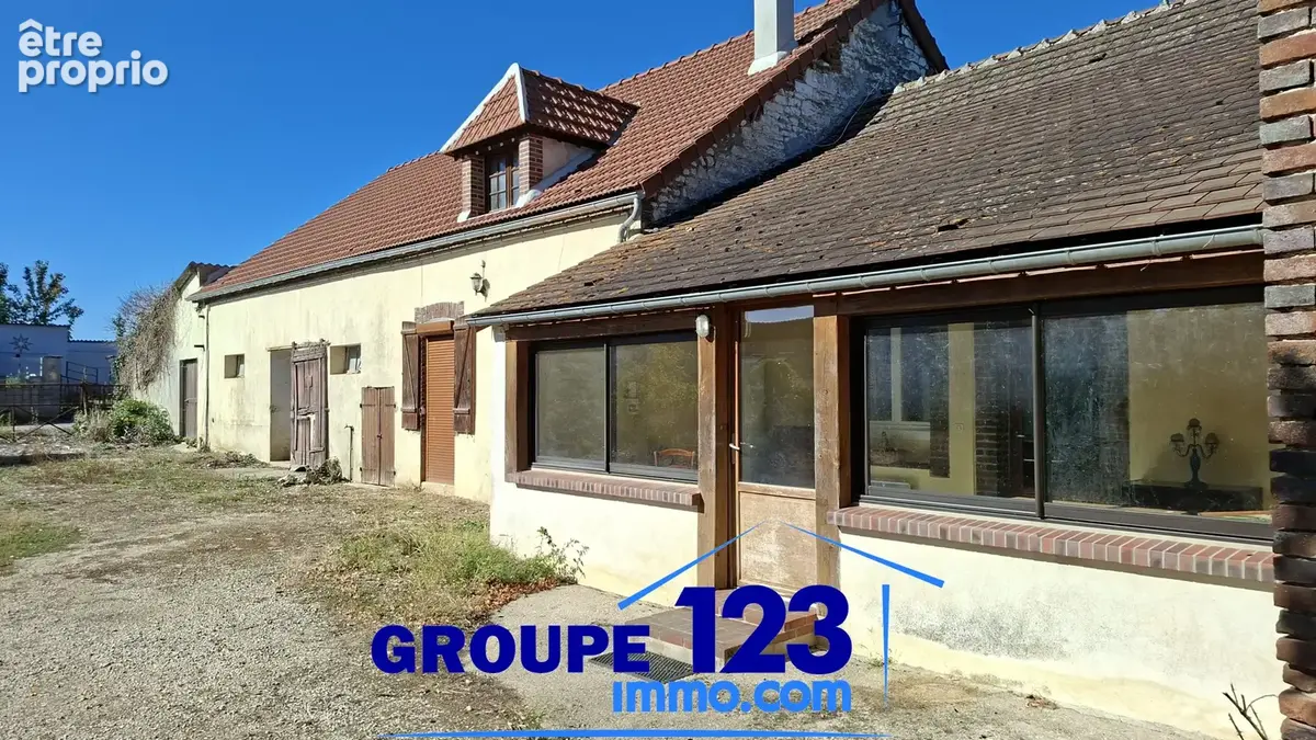 Photo Maison à Chamvres au prix de 159 900€
