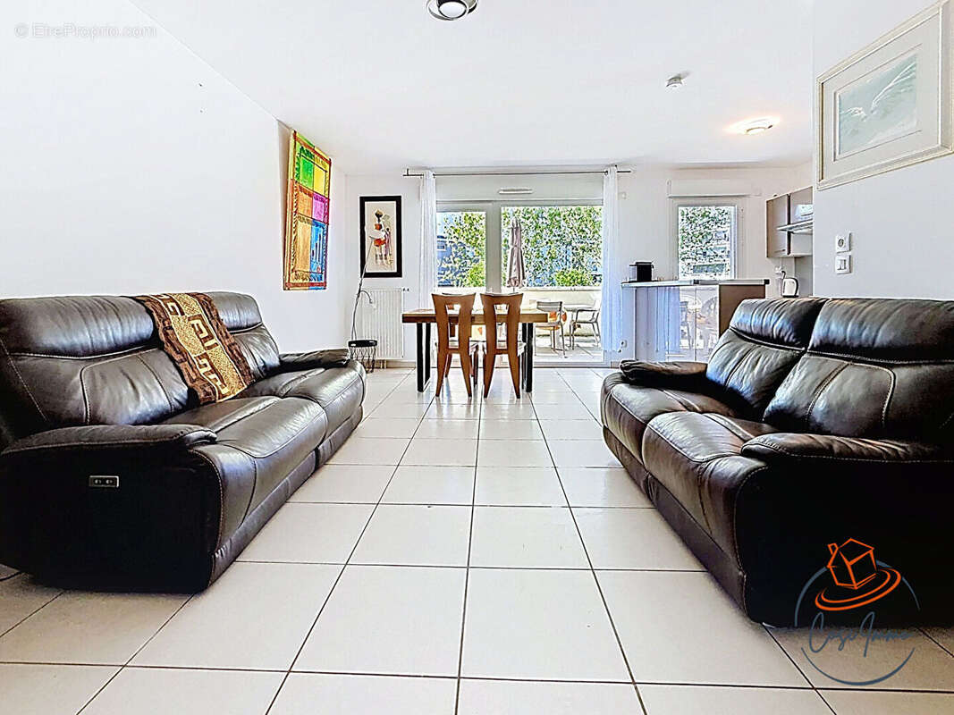Appartement à SAINT-GENIS-POUILLY