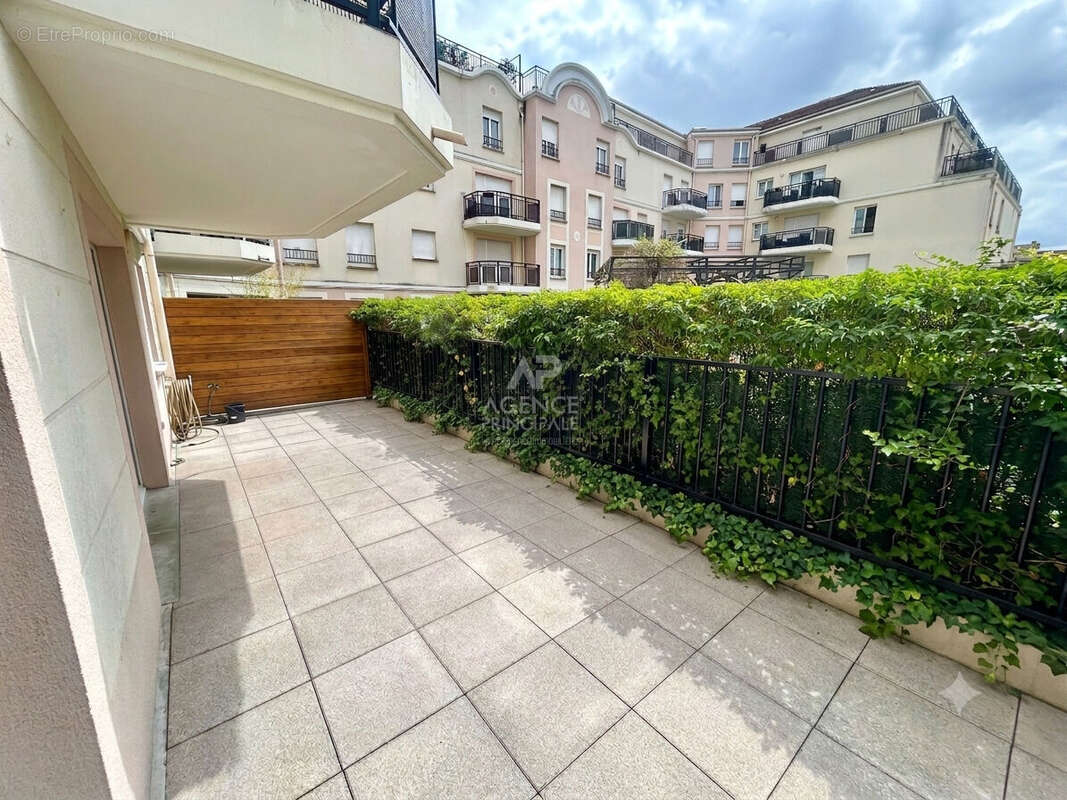 Appartement Acheres 4 pièce(s) 85 m2 - photo 2