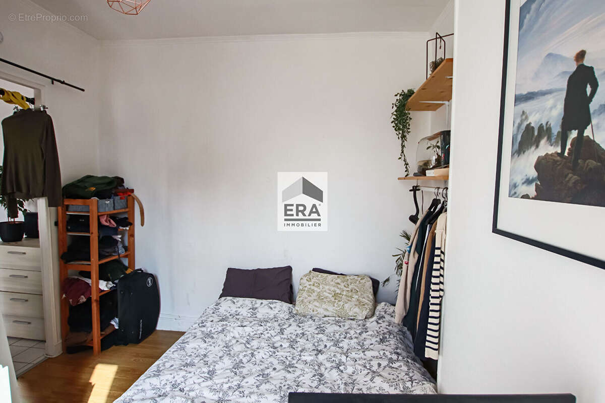 Appartement à PARIS-14E
