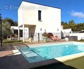 Maison à CLARENSAC