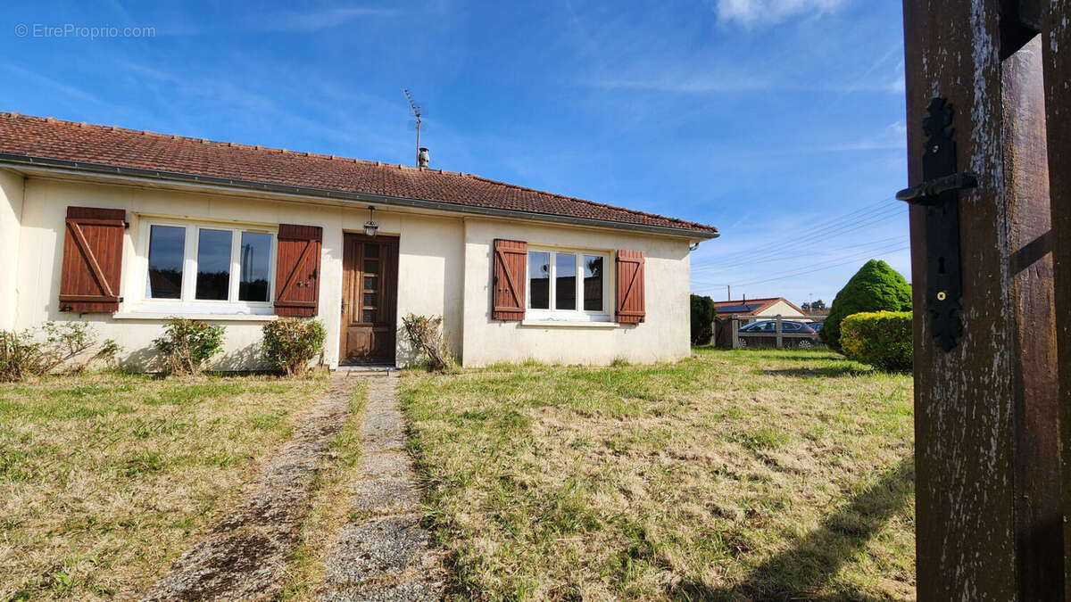 Maison à CHATEAUNEUF-EN-THYMERAIS