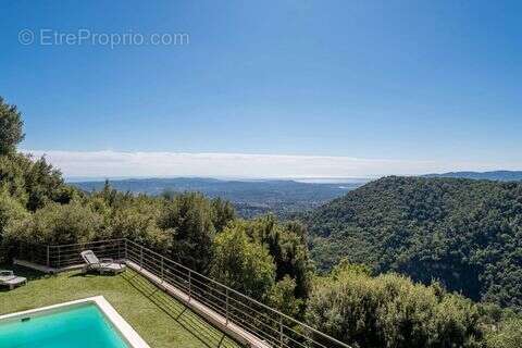 Maison 191 m² à Cabris  - photo 3