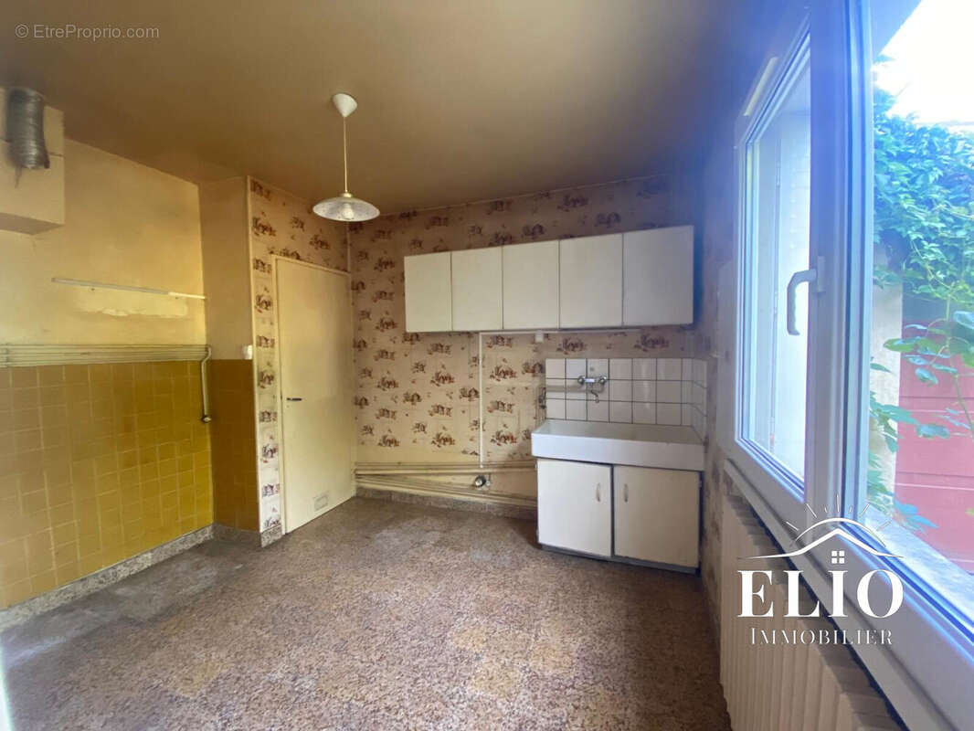 Maison 82 m² à Sainte-Savine  - photo 6