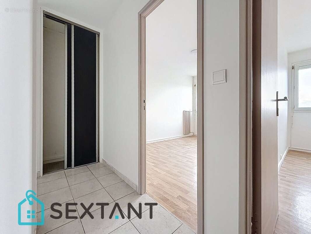 Appartement 81 m2 trois chambres. - photo 8