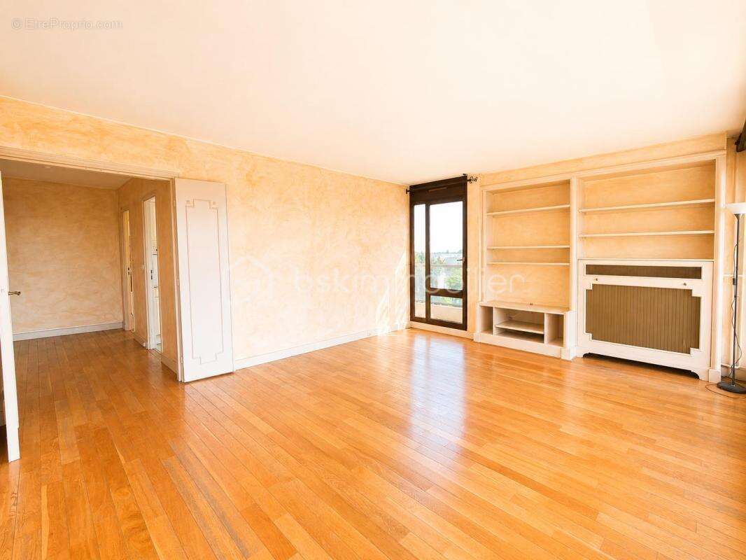 Parc de Diane – Appartement familial 5 pièces avec terrasse, balcons et parking - photo 5
