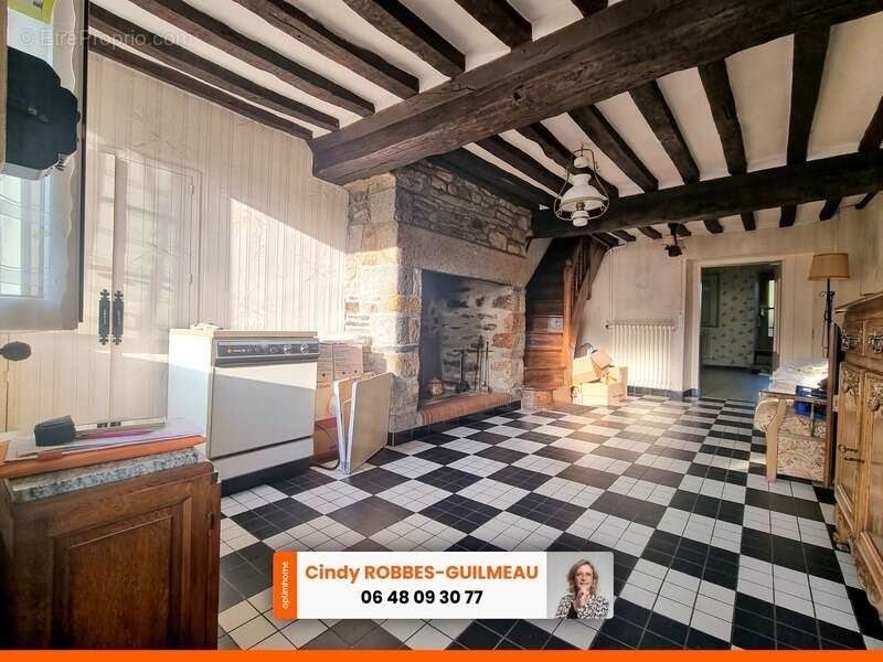 Maison à CAMPAGNOLLES