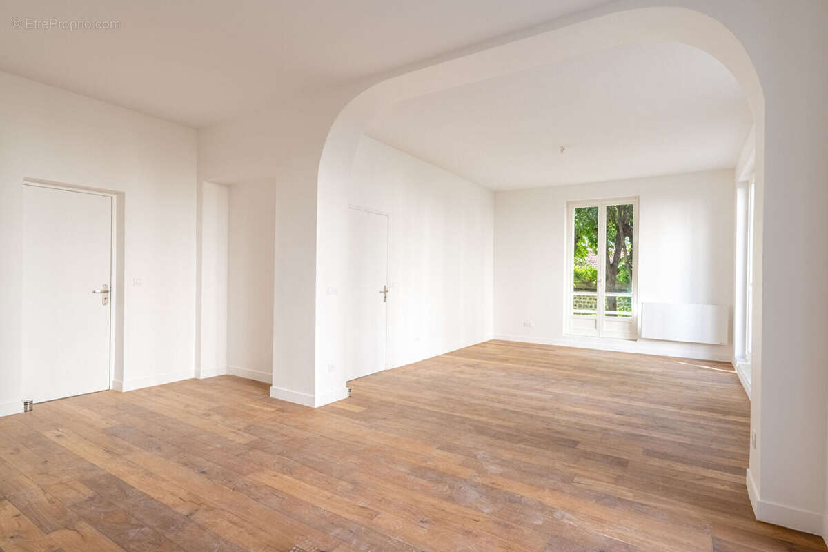 Maison à ASNIERES-SUR-SEINE
