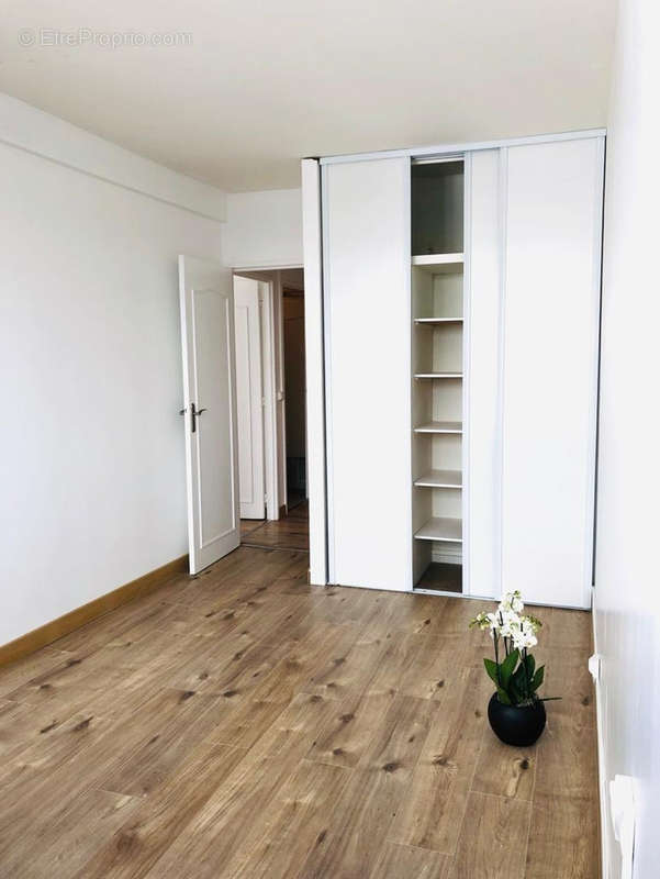 Appartement à SEVRES