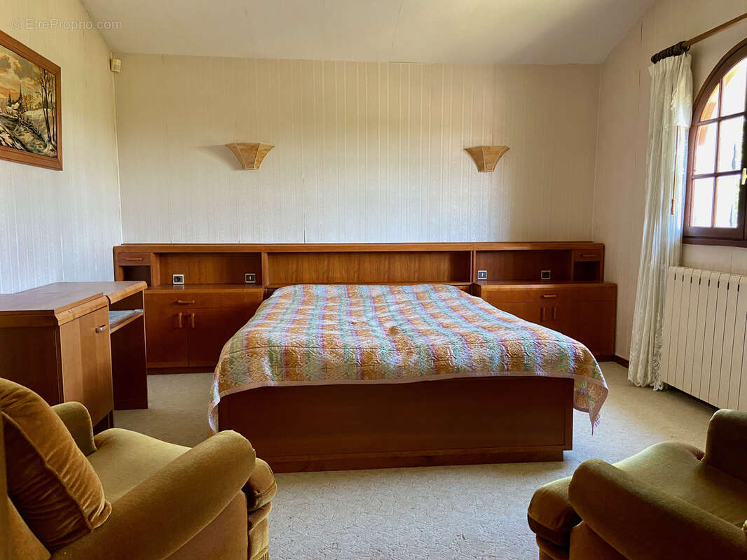 Maison à VILLENAVE-D&#039;ORNON