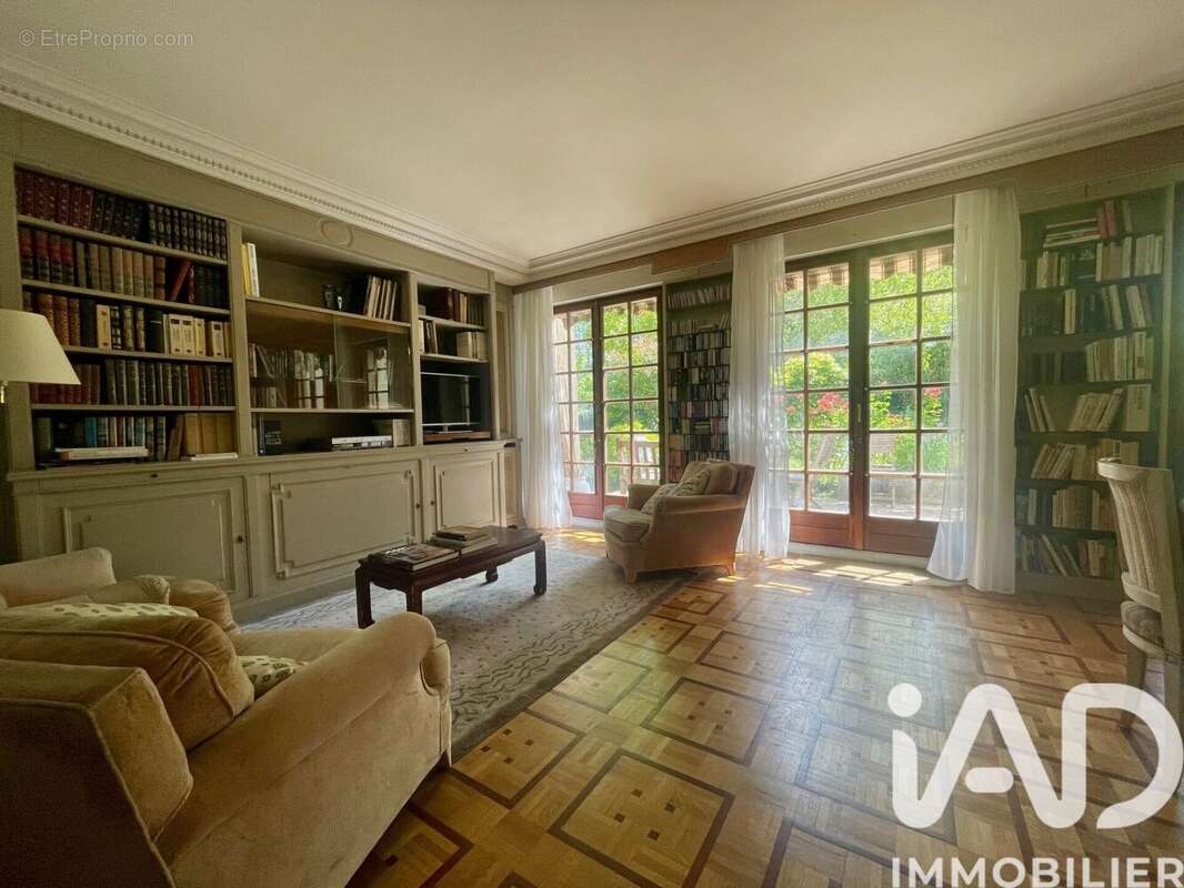Photo 2 - Maison à RIS-ORANGIS