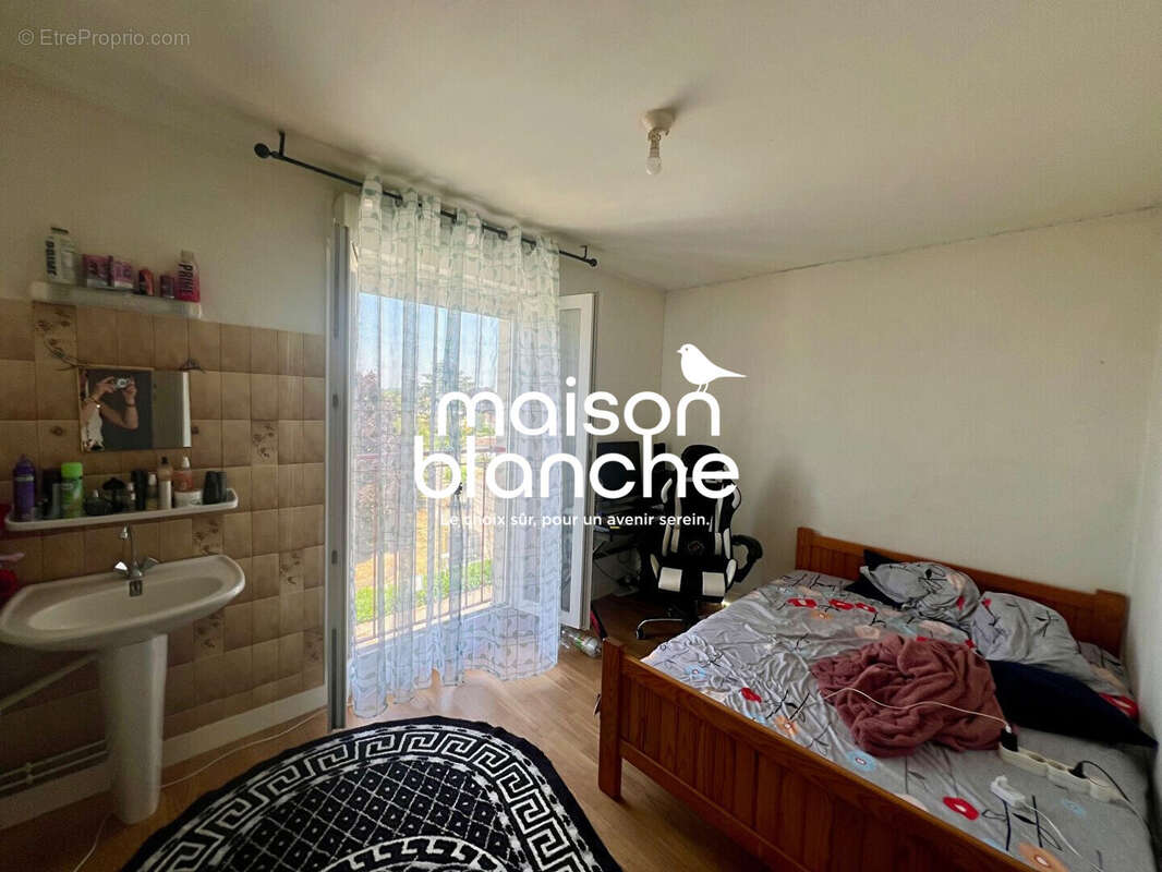 Appartement à SAINT-MAIXENT-L'ECOLE