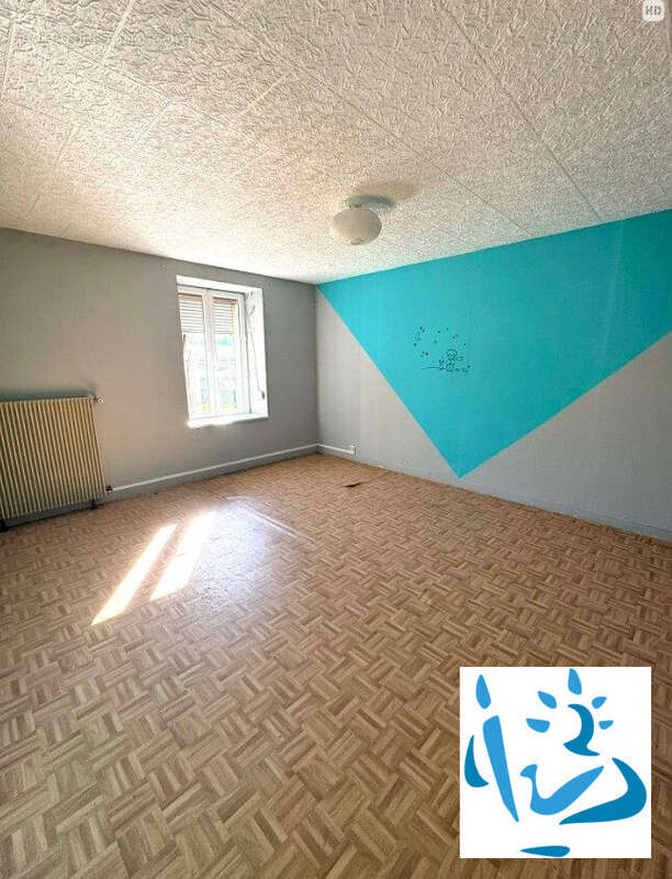 Maison à LES DEUX-VILLES