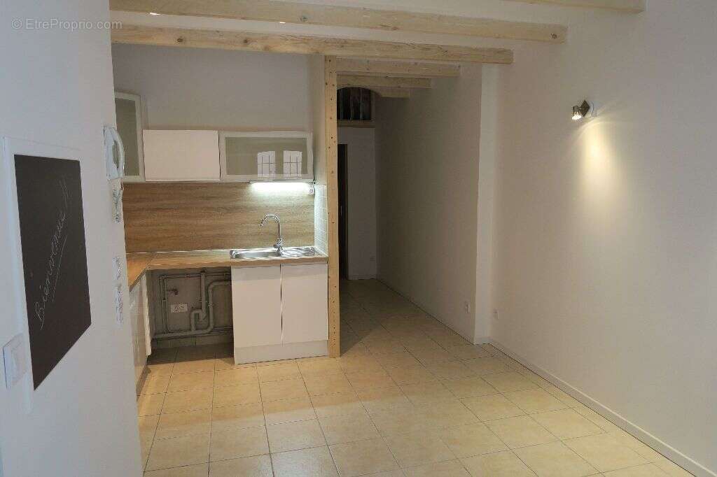 Appartement à LAMBESC