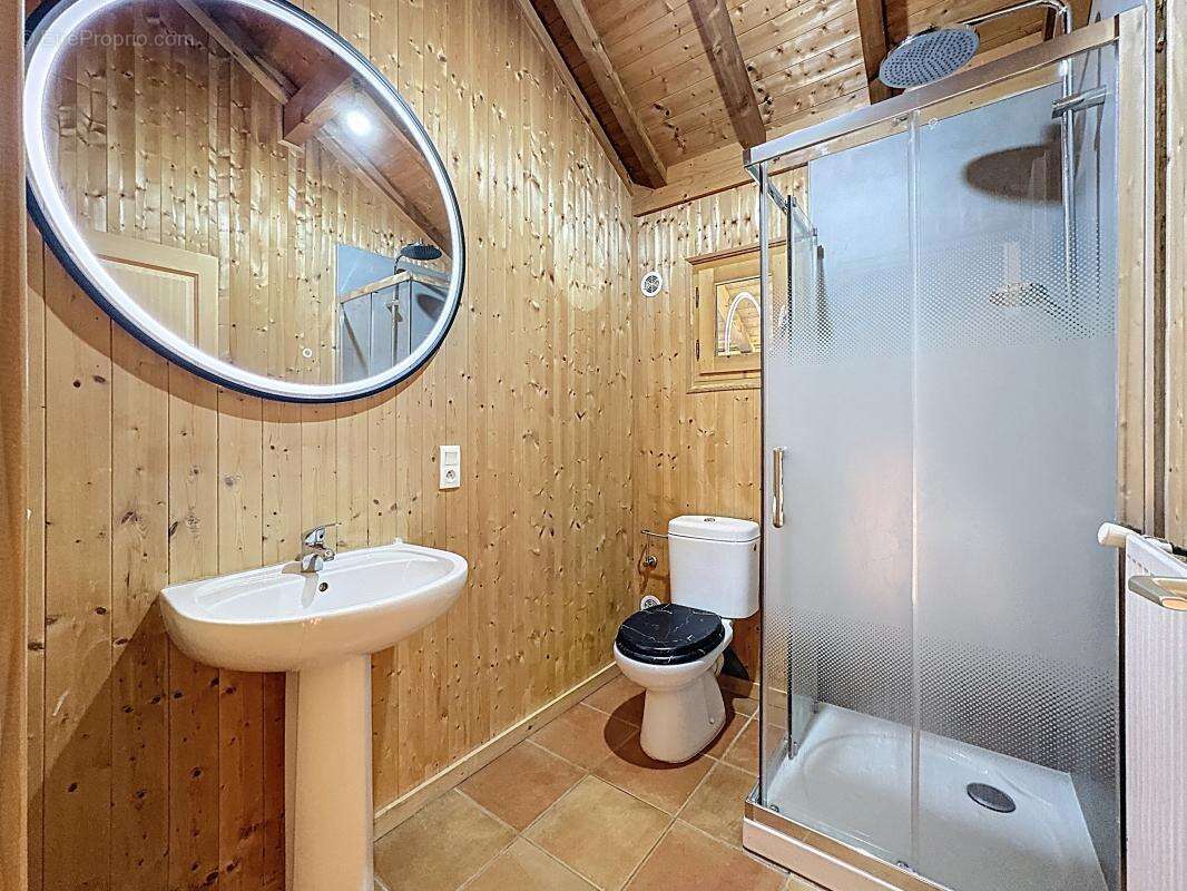 Maison à THORENS-GLIERES