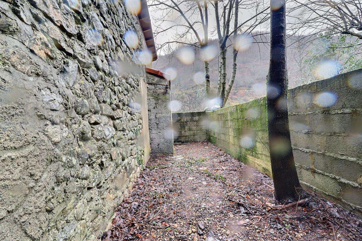 Maison de village avec cour intérieure ? Barnas - photo 3