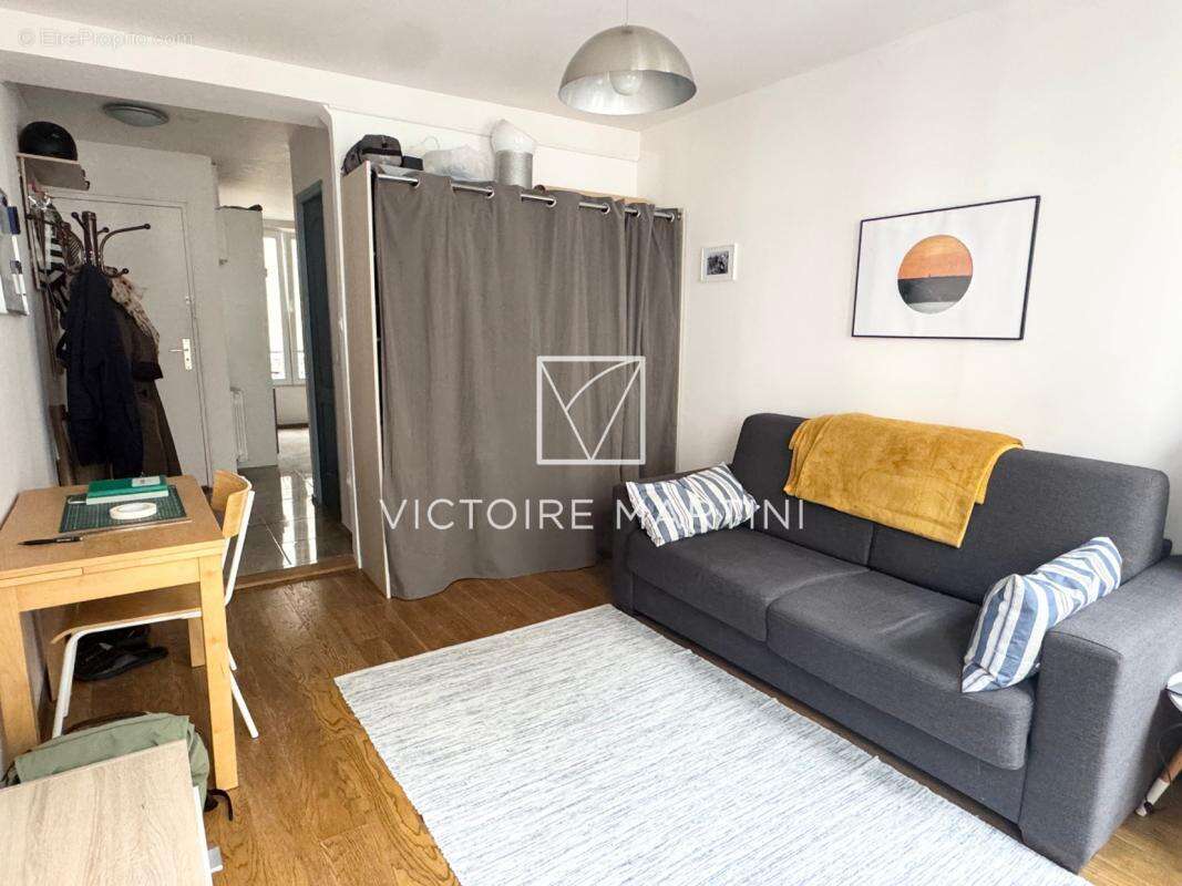 Appartement à PARIS-20E