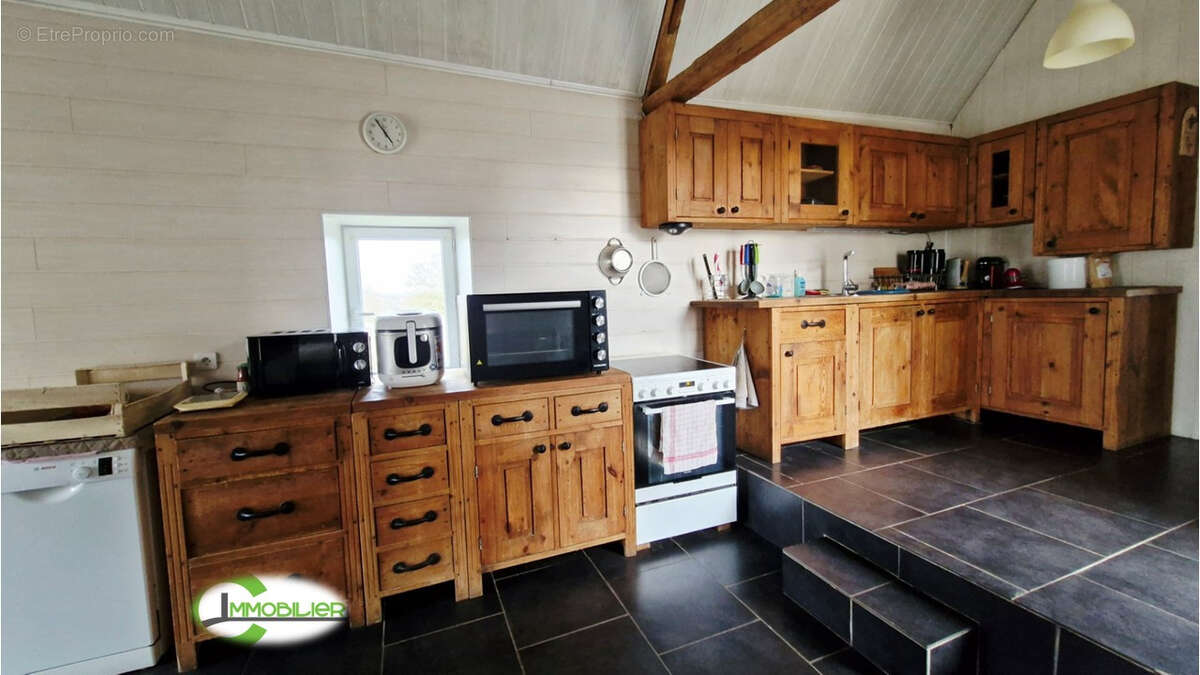 Maison à THORIGNE-SUR-DUE