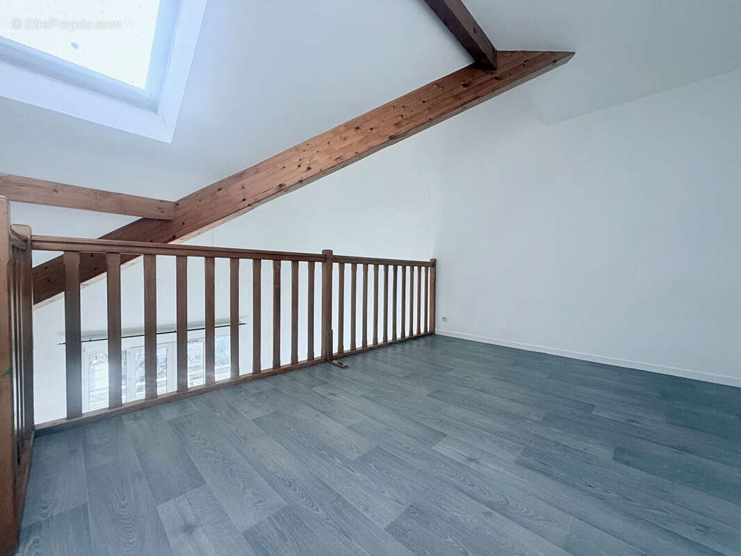 Appartement à BOIS-D&#039;ARCY