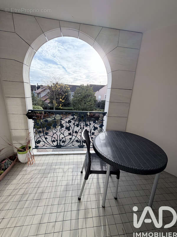 Photo 2 - Appartement à VERRIERES-LE-BUISSON