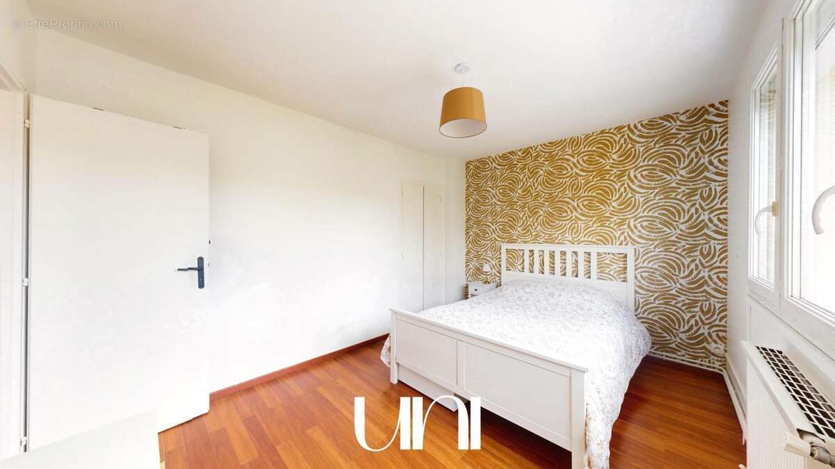 Maison à SAINT-PIERRE-SUR-DIVES