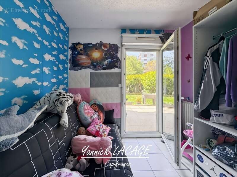 Appartement à SAINT-VICTORET