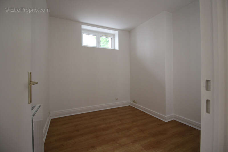 Appartement à LEVALLOIS-PERRET