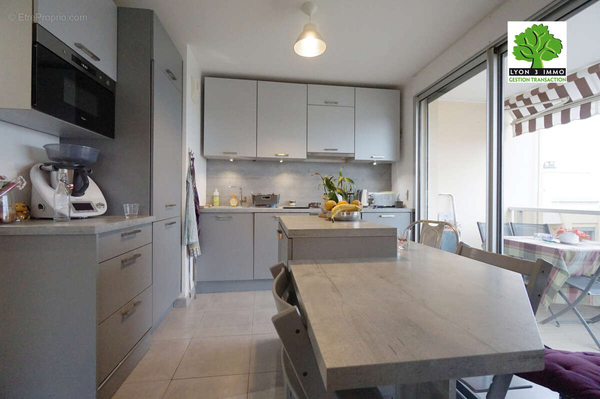 Appartement à LYON-5E