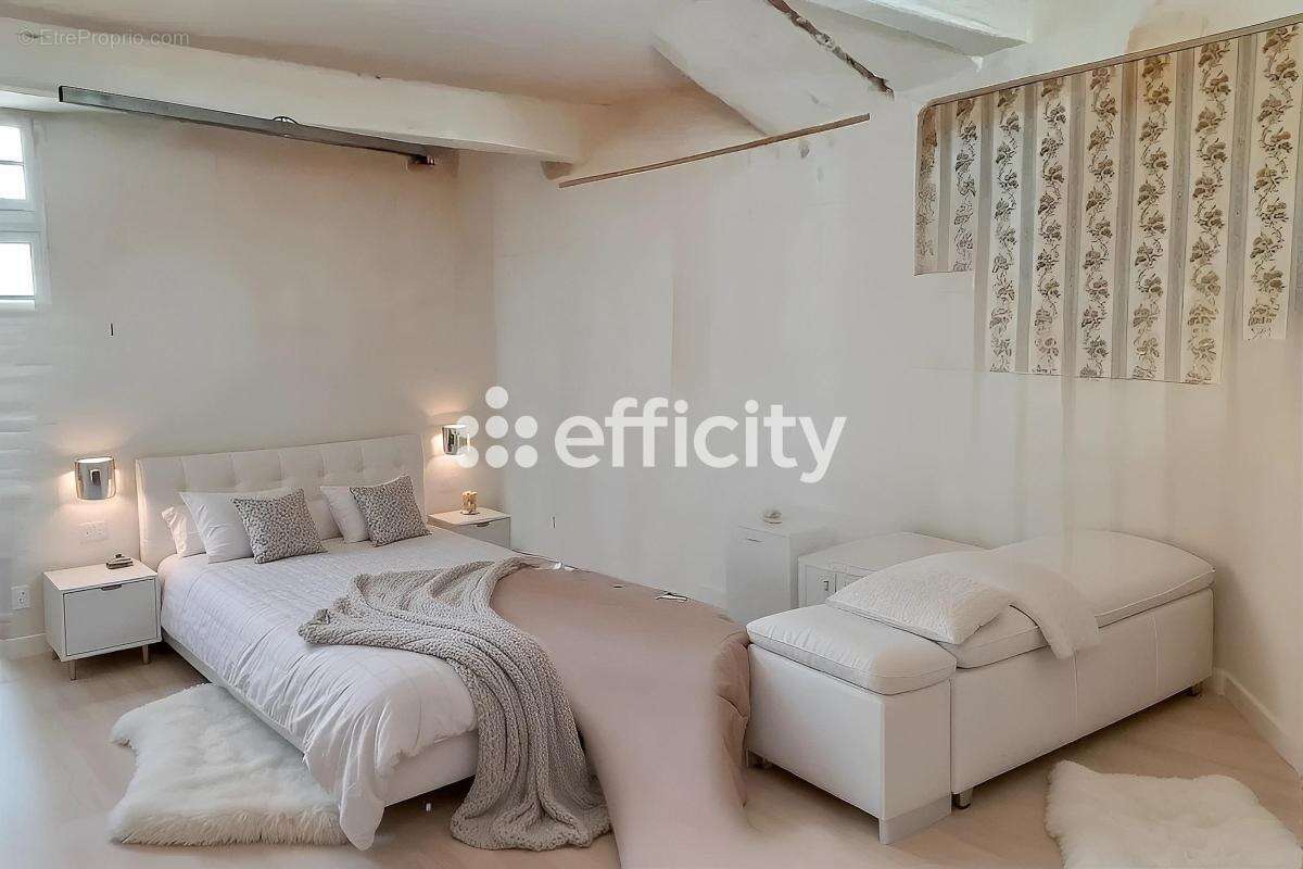 Appartement à PEZENAS