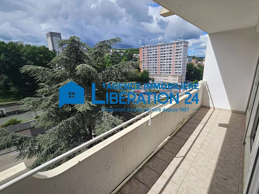 Appartement à SAINT-ETIENNE