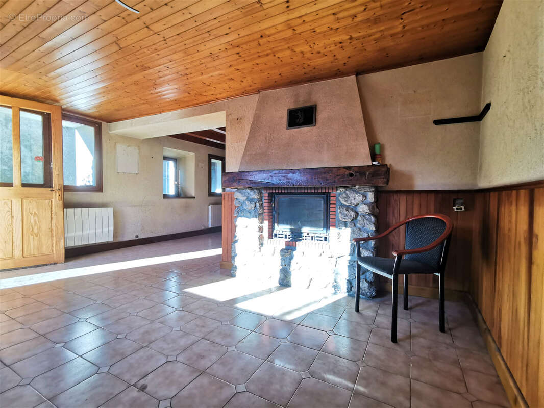 Maison à DOUSSARD