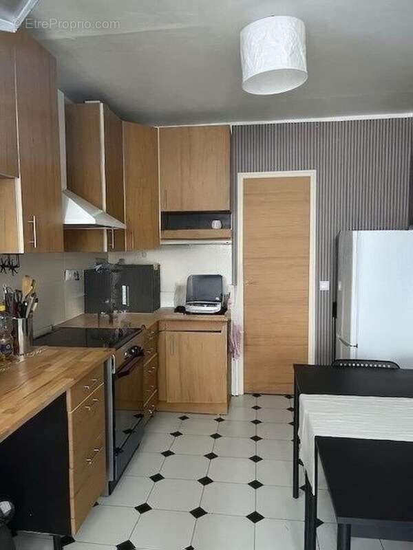 Photo 2 - Maison à RUEIL-MALMAISON