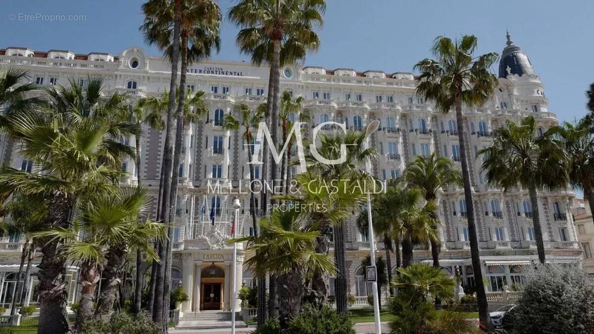 Appartement à CANNES